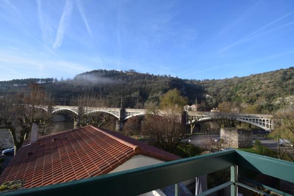 Appartement à vendre 3 pièces VUE SUR LE LOT CAHORS (46)