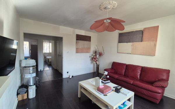 Appartement à vendre    2 pièces • 52,77 m2 Saint-Étienne