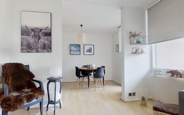 Appartement à vendre    4 pièces • 76,58 m2 Oullins