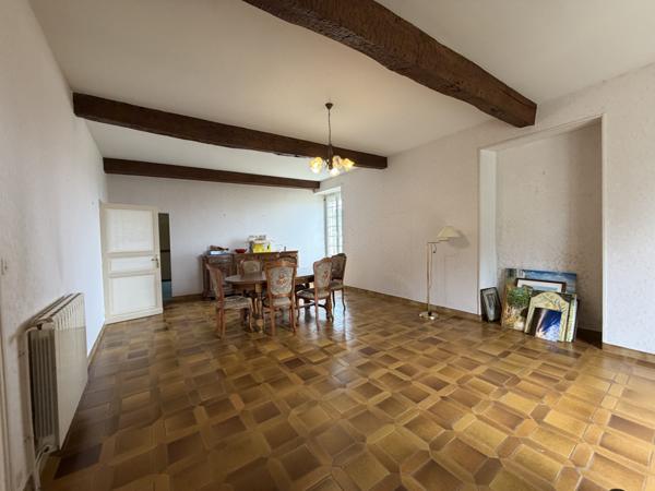 Castelculier (47240) MAISON 150 M2 4 CHAMBRES ET 7145 M2 DE TERRAIN