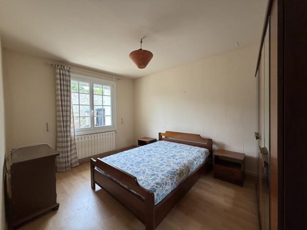 Castelculier (47240) MAISON 150 M2 4 CHAMBRES ET 7145 M2 DE TERRAIN