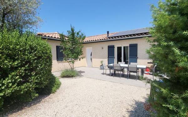 Maison à vendre    6 pièces •  Joyeuse