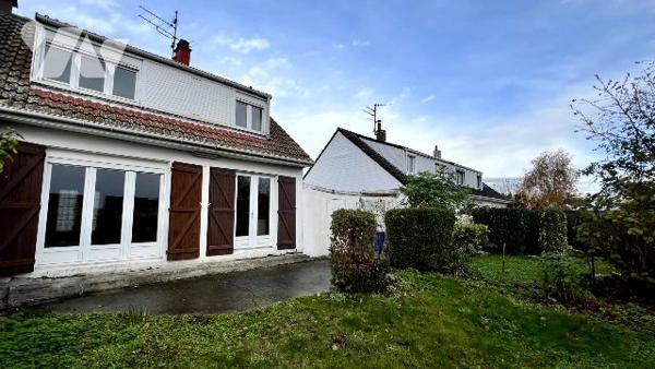 Maison de village à rénover avec garage