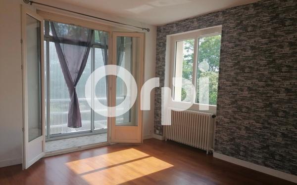 Appartement à louer    4 pièces •  La Côte-Saint-André