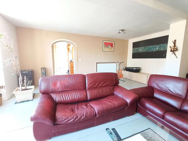 Maison charentaise 10 mn de Saintes