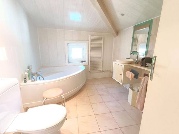 Maison charentaise 10 mn de Saintes