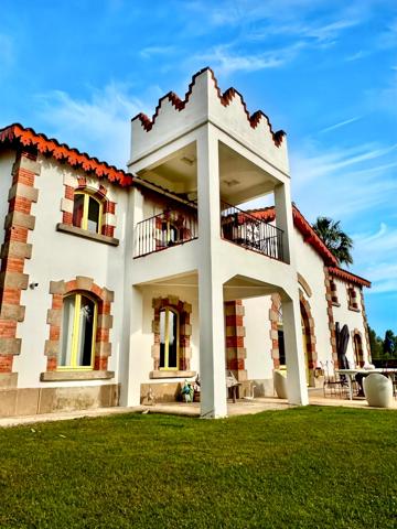 Maison à vendre à Arles (13200) - Bouches-du-Rhône