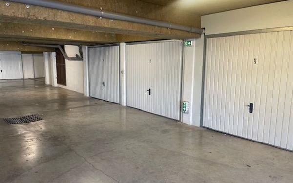 Stationnement à vendre    16 m2 La Garde