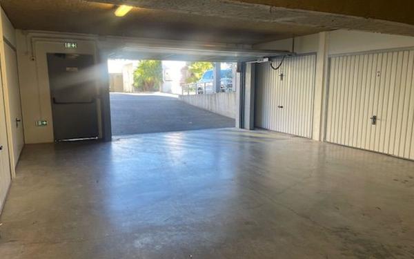 Stationnement à vendre    16 m2 La Garde