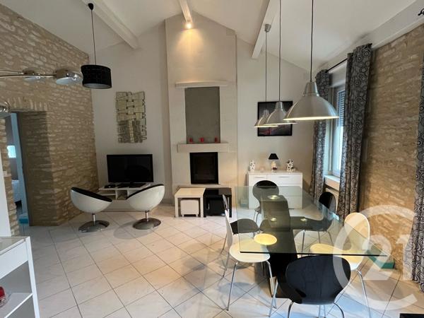 Maison à vendre  4 pièces - 77 m 2   LE CHATEAU D OLERON  - 17