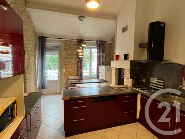 Maison à vendre  4 pièces - 77 m 2   LE CHATEAU D OLERON  - 17