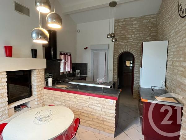 Maison à vendre  4 pièces - 77 m 2   LE CHATEAU D OLERON  - 17