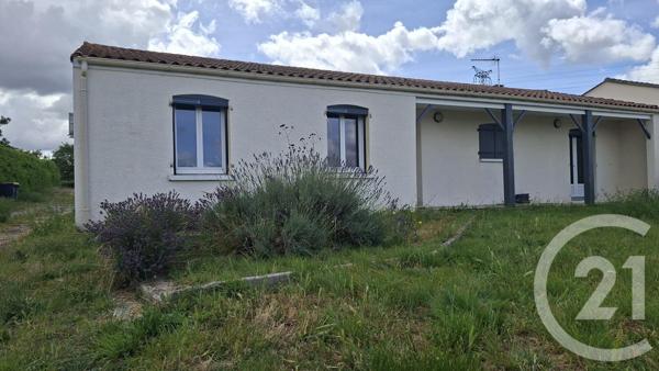 Maison à vendre  5 pièces - 127 m 2   ANGOULEME  - 16