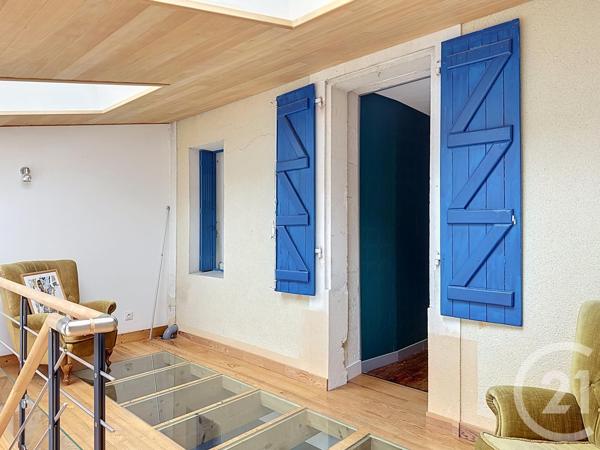 Maison à vendre  5 pièces - 127 m 2   ANGOULEME  - 16
