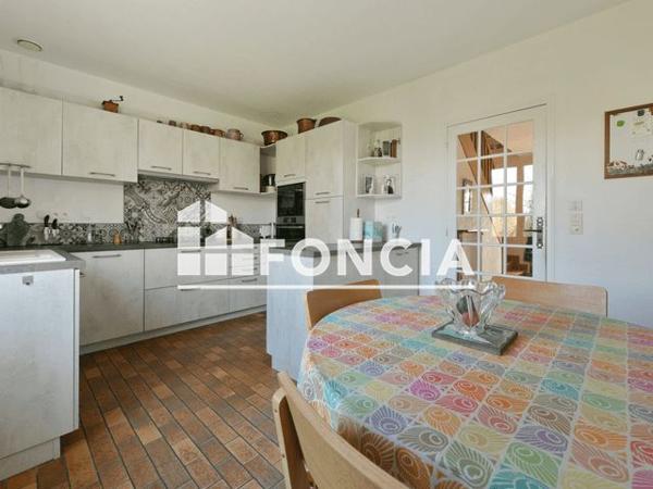 À vendre Maison 6 pièces 189 m² - Fresnay-sur-sarthe 72130