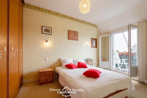 À VENDRE LE RELECQ-KERHUON (29480) - MAISON F5 - 95 M² HABITABLES - TERRAIN 272 M² - 4 CHAMBRES - GARAGE