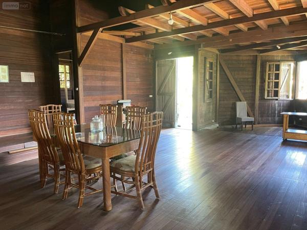 Maison à vendre à Sainte-Anne en Guadeloupe (97180), ref : 97110/23