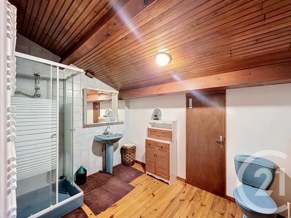 Maison à vendre  7 pièces - 205,68 m 2   GUJAN MESTRAS  - 33