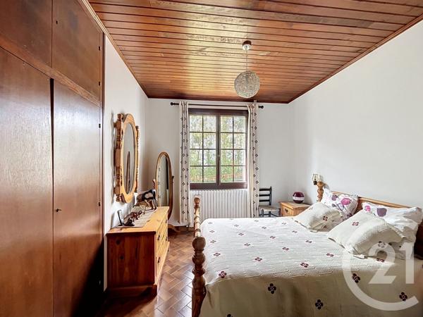 Maison à vendre  7 pièces - 205,68 m 2   GUJAN MESTRAS  - 33