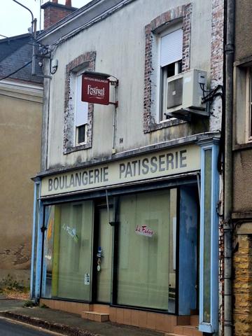 Maison avec travaux à vendre à BESSE SUR BRAYE (72)