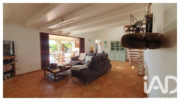 Maison à vendre 6 pièces 217 m² Saint-François