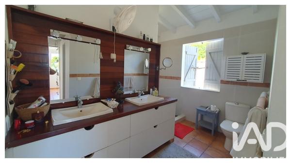 Maison à vendre 6 pièces 217 m² Saint-François