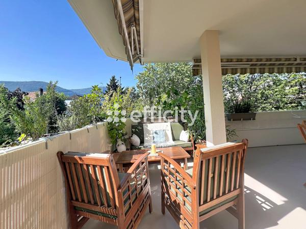 Appartement
         4 pièces
        - 127 m² Bien prestige 524 000 € *