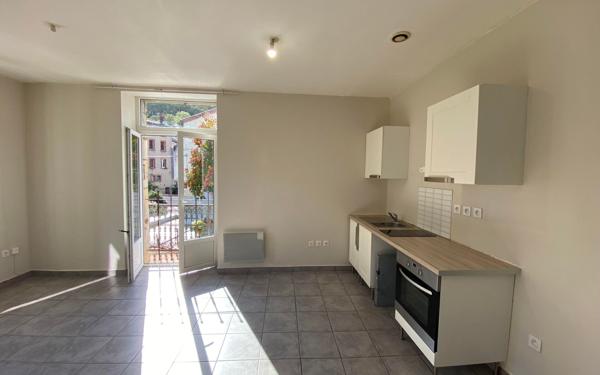 Appartement à vendre    6 pièces • 87,99 m2 Mazamet