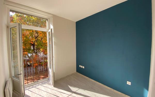 Appartement à vendre    6 pièces • 87,99 m2 Mazamet