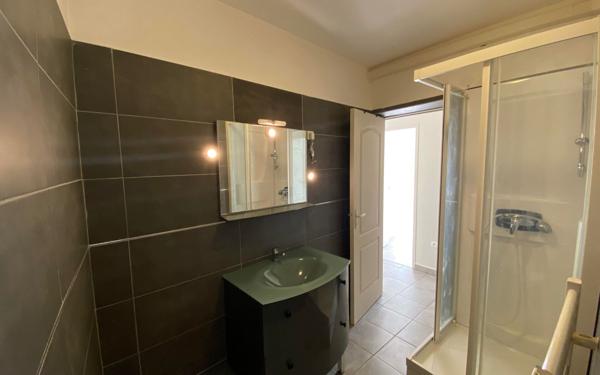 Appartement à vendre    6 pièces • 87,99 m2 Mazamet