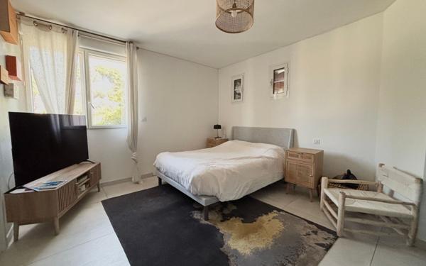 Appartement à vendre    4 pièces • 102 m2 Sanary-sur-Mer