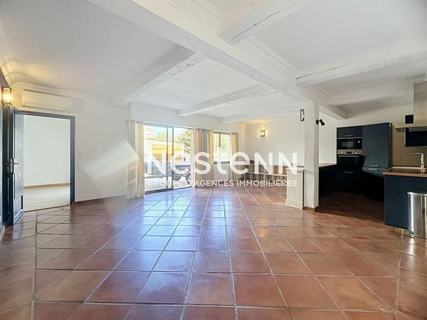 Appartement Cannes La Bocca 6 pièce(s) 155 m2