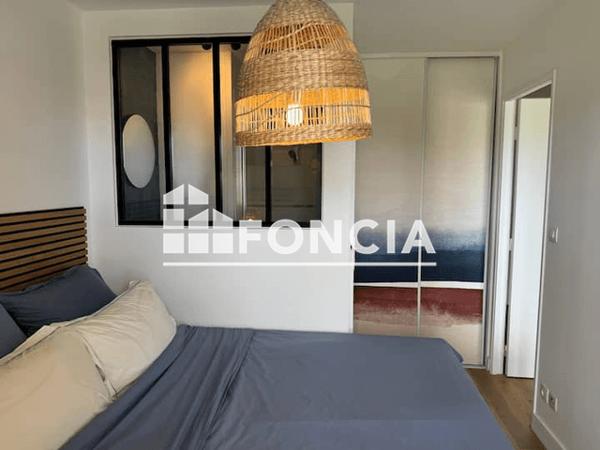 Location Appartement meublé 2 pièces 34.61 m² - 6 RUE GEORGES MORVAN La Rochelle 17000
