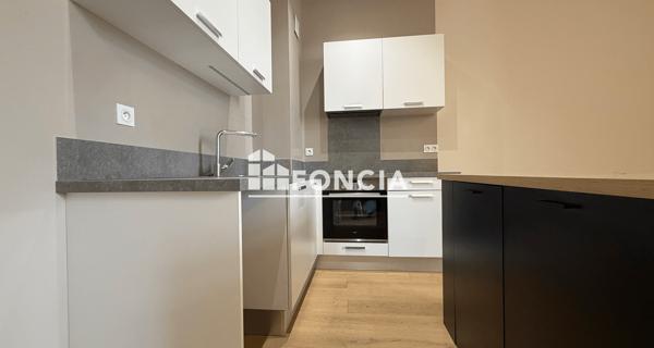 Location Appartement 2 pièces 57 m² - La Rochelle 17000