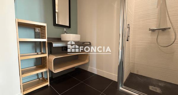 Location Appartement 2 pièces 57 m² - La Rochelle 17000