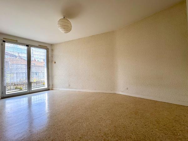 Appartement Poitiers 1 pièce 33.89 m2