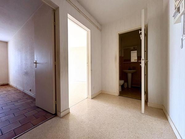 Appartement Poitiers 1 pièce 33.89 m2