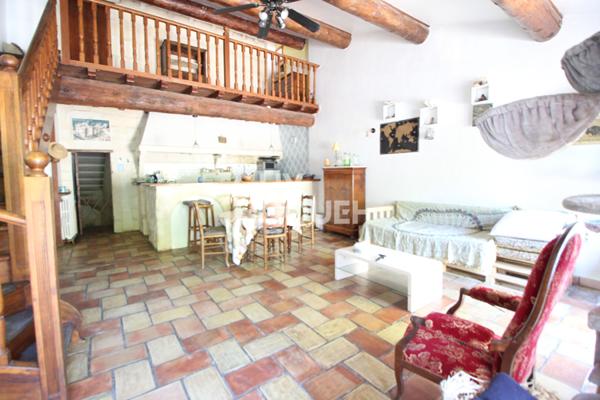 Maison de ville grand garage et terrasse