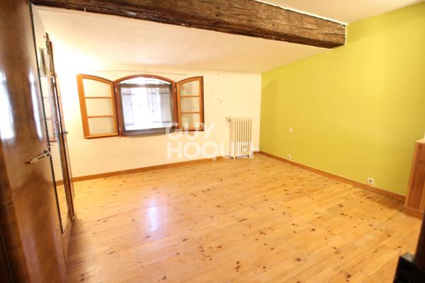 Maison de ville grand garage et terrasse