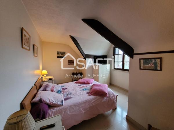 Beau pavillon à proximité de la gare et écoles