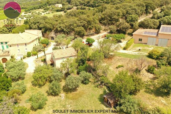 Bédoin (84410) Hameau à vendre proche Bedoin