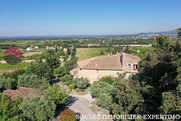 Bédoin (84410) Hameau à vendre proche Bedoin