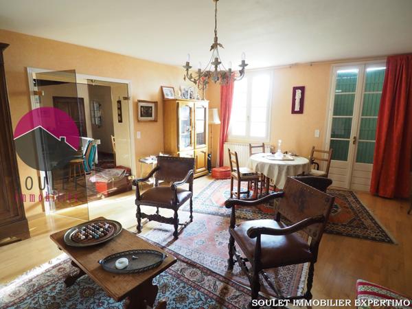 Bédoin (84410) Hameau à vendre proche Bedoin