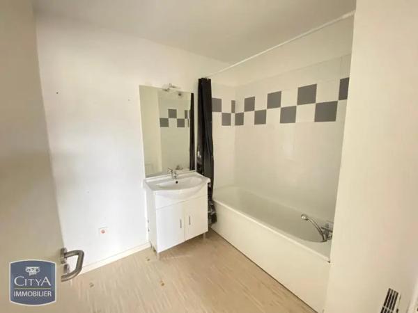 Appartement à louer 3 pièces 52.74m² Denain (59220)