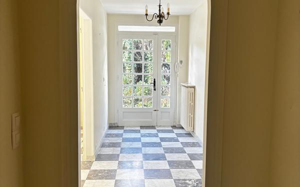 Maison à vendre    5 pièces •  Compiègne