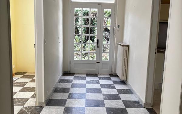 Maison à vendre    5 pièces •  Compiègne