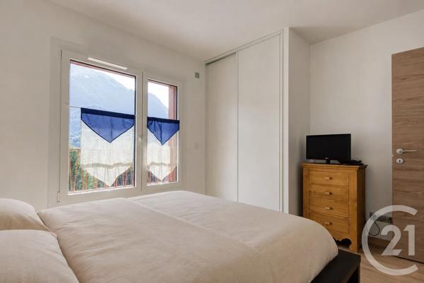 Appartement F3 à vendre  3 pièces - 55,81 m 2   SALLANCHES  - 74