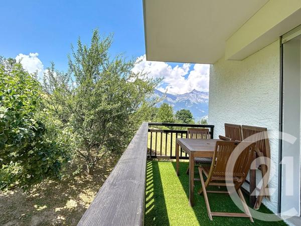 Appartement F3 à vendre  3 pièces - 55,81 m 2   SALLANCHES  - 74