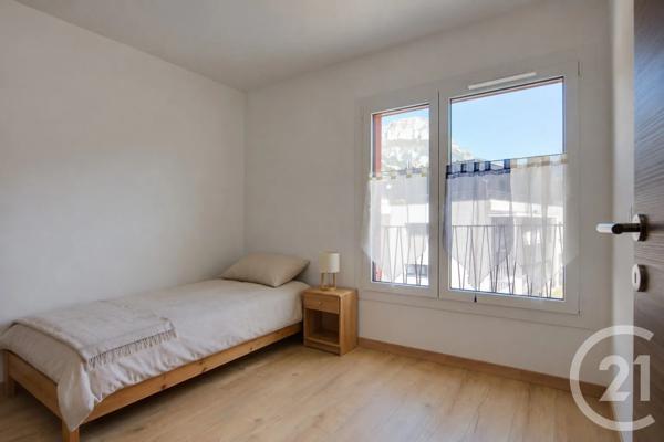 Appartement F3 à vendre  3 pièces - 55,81 m 2   SALLANCHES  - 74