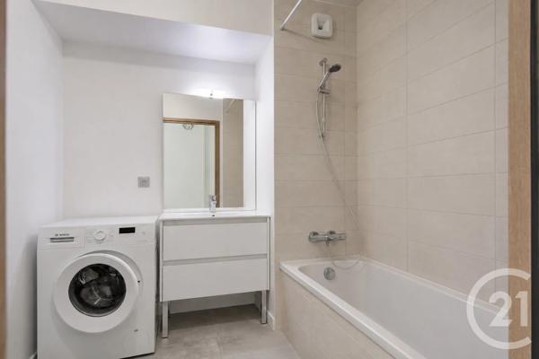 Appartement F3 à vendre  3 pièces - 55,81 m 2   SALLANCHES  - 74